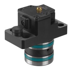 Side clamping element with support