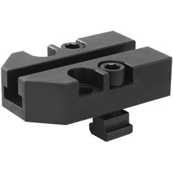 Base plate with groove