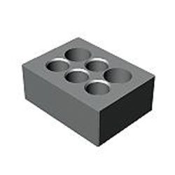 Elemento com posicionador, para fixação em posições intermediárias do pallet ou cantoneira