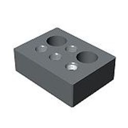 Elemento sem posicionador, para fixação em posições intermediárias do pallet ou cantoneira